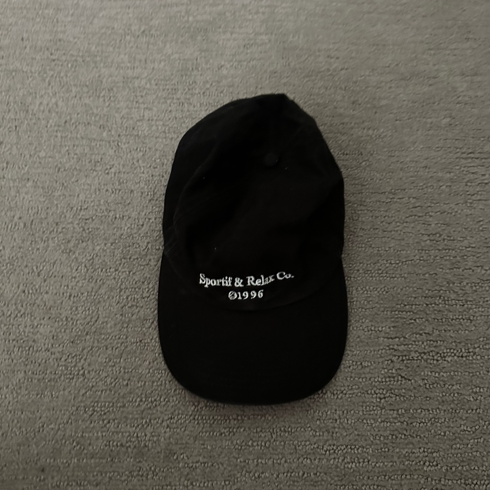 Princess Polly: Black Spotify Hat